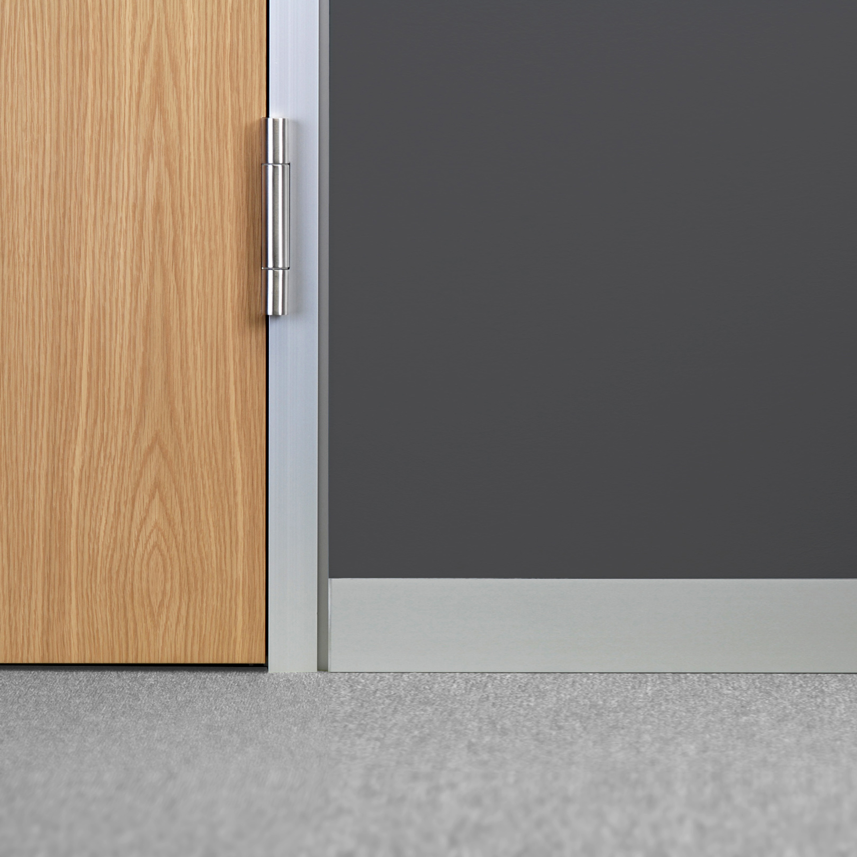 Sockelprofile und Fussleisten